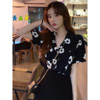 ราคา เสื้อเชิ้ตลายดอกสไตล์ฮ่องกงใส่ช่วงฤดูร้อนแมทช์ลุคง่ายกระโปรงยีนส์เอวสูงกระโปรงทรงสอบกางเกงขากว้างเสื้อแขนสั้นผู้หญิง (21533191938)
