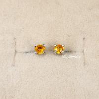 ราคา ต่างหูพลอยทับทิม ไพลิน บุษราคัม ขนาด 3 มิล ตัวเรือนเงินแท้ 925 ทั้งชิ้น รับประกันพลอยแท้ (20594373367)