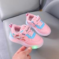 ราคา Suge Sanrio Hello kitty รองเท้าผ้าใบลําลอง มีไฟ LED กันลื่น เหมาะกับการเล่นกีฬา แฟชั่นฤดูใบไม้ผลิ และฤดูร้อน สําหรับเด็กผู้หญิง (20347068496)