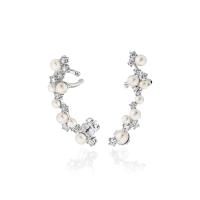 ราคา Glintz Tear Drop Ear ต่างหูเงินแท้ ไต่หู คล้องหู ฝังด้วยเพชร cubic zirconia มุกธรรมชาติ (20298753990)