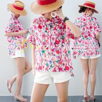 ราคา 3740 MondLune เสื้อเชิ้ตคอจีน แขนสั้น กระดุมโปโล มีกระเป๋าหน้า ดีไซน์หน้าสั้นหลังยาว ผ่าข้าง สวมใส่สบาย ผ้าวอลลุ่ม พิมพ์ลายดิจิตอล ลายดอกไม้ เนื้อผ้านิ่ม ใส่สบายมาก (21519968987)