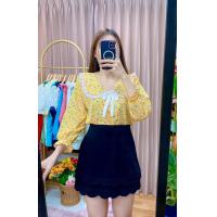 ราคา เสื้อคอบัว แขนยาวปกแต่งลูกไม้สวย สายผูกโบว์สีขาวสะดุดตา ผ้าไหมอิตาลี อก40ยาว24 (21454622066)