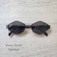 ราคา ? ? ? ? แว่นกันแดด CL ทรงเหลี่ยม รุ่นขายดี ดาราใส่เยอะ (20686616885)