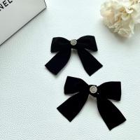 ราคา Miu Jia เข็มกลัดติดหน้าอกรูปโบว์กำมะหยี่เพชรเทียมเครื่องประดับคาร์ดิแกนแบบถักโบว์สีดำชุดเดรสสง่างามสไตล์ฝรั่งเศสสไตล์เกาหลี (10842961360)