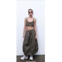 ราคา กระโปรง ZARA แบรนด์แท้ ผ้าร่มนิ่ม ใส่สบาย เอวยางยืดทรงบอลลูน ดีเทลเค้าเก๋มากๆค่ะรุ่นนี้ (21602708704)