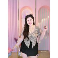 ราคา NT693 เสื้อครอปซีทรูลายตารางแต่งกลิตเตอร์วิ้งๆ แหวกหน้าเสริมฟองน้ำ อก38 46 (21406890453)