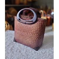 ราคา กระเป๋าสานกระจูดขนาดฐาน 9 x 4 สูง 9 นิ้ว หูไม้ (15191401792)