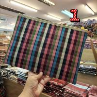 ราคา กระเป๋าถือใส่เอกสาร ทรงสี่เหลี่ยม งานผ้าฝ้ายลายไทย ผ้าขาวม้ามีสายคล้องมือ (16342616513)