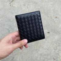 ราคา Vertical woven lambskin wallet กระเป๋าสตางค์ ทรงตั้งหนังแกะสานแท้ (10074521155)