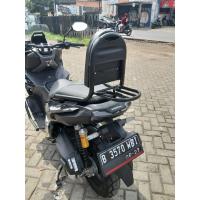 ราคา ที่นั่งพนักพิงศีรษะฮอนด้า HONDA ADV 160 150 Adv (17705464309)