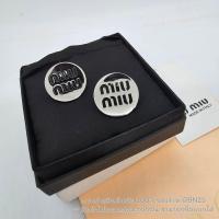 ราคา Miu Miu Miu Logo Earrings ตัวใหญ่ ต่างหูเจาะโลโก้ มิว มิว ตัวงานวงกลม มี 2 สี ราคา 189 ไม่รวมกล่อง (21496620857)