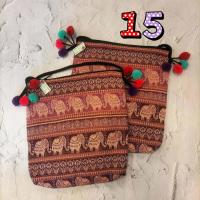 ราคา กระเป๋าสะพายยาว งานผ้าฝ้ายลายช้าง แต่งพู่ มีซิป สายเชือกดำ สายแม้ว (15800668966)