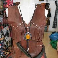 ราคา โบโลไทด์ สร้อยคอคาวบอย เนคไทสไตล์คาวบอย เข็มกลัดคาวบอย Bolo tie Cowboy necklace Set B จี้หินสี (21534578180)