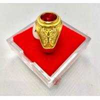 ราคา แหวนทอง 18K พลอยไพลินสีแดง พลอยบุษราคัมสีเหลือง พลอยมรกตสีเขียว ด้านข้างพญาครุฑ ช่วยเสริมบารมี โชคลาภวาสนา สวย สดใสดูดีมีราคา ใส่อาบน้ำโดนสบู่ได้ ไม่ลอกไม่ดำใช้ได้นานเป็นปี รับประกันสินค้าดีมีคุณภาพ ใ