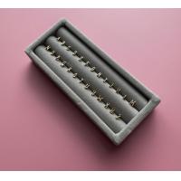 ราคา A Z Mini Alphabet Stud 1 ข้าง ต่างหูแฟชั่น ตัวอักษร A Z (20916616977)