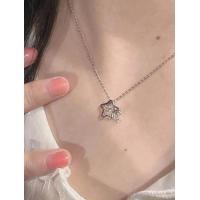 ราคา พร้อมส่งจากไทย สร้อยคอพร้อมจี้รูปดาว (21408656316)