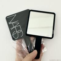 ราคา กระจกแต่งหน้าประณีตกระจกพับขนาดเล็กเคาน์เตอร์แบรนด์ดังกระจกเจ้าหญิงเรียบง่ายน่ารักพกพาสะดวกพกติดตัวได้หลายแบบ (21441271403)