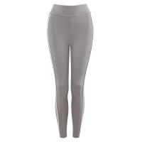 ราคา MINIMAL CAPRI LEGGING กางเกงเลคกิ้งขายาว (6368174577)