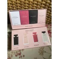 ราคา Narciso Rodriguez For Her Miniature Collection 4 in 1 set 7 5ml (20784297217)