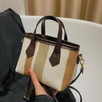 ราคา กระเป๋าผ้าถือ มีสะพายข้าง ผ้าเนื้อดี งานสวย พร้อมส่งค่ะ (18055224967)