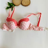 ราคา Sabinaเสื้อชั้นใน 1 25 แถมฟรีตะขอ sz 30 65 มีหลายแบบ รุ่นดูมๆ มีโครง ฟองหนา 3 5CM มี 25 แบบ (21390634332)