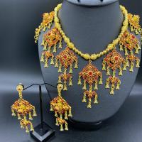 ราคา Vintage jewelry ชุดไทยสร้อยชุดต่างหู สร้อยคอ เพชรโบราณคลิปต่างหู (21531013088)