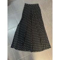 ราคา Used Forever21 กระโปรงซีทรู เอว 25 ข้างในเป็นกระโปรงสั้น (21640963178)