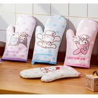 ราคา L พร้อมส่งจากร้านไทย มี 4 ลายให้เลือก ลิขสิทธิ์แท้ Sanrio ถุงมือกันร้อน ราคาต่อ1คู่ ถุงมือไมโครเวฟผ้าเนื้อหนานุ่ม ถุงมือคิตตี้ ถุงมือกันความร้อนคิตตี้ ซานริโอ้ มีหลายลายให้เลือกสะสม หนานุ่ม วัสดุผ้าซั