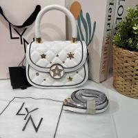 ราคา กระเป๋าผู้หญิงสะพายข้าง lyn outlet แท้ 100 ทรงสวยไซส์มินินิวคอลเลคชั่นขนาด 7 นิ้ว (18980075250)