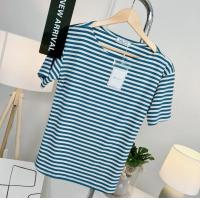 ราคา 072เสื้อยืดคอปาดแขนสั้น ลายริ้ว (21706236314)