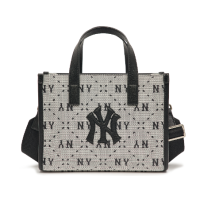 ราคา สินค้าพร้อมส่ง 24 ชม MLB กระเป๋าสะพายข้างทรงสี่เหลี่ยมใบเล็กใส่กล้องใส่ของได้เยอะปรับขนาดสายกระเป๋าได้ตามชอบ (21443257733)
