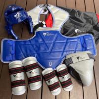 ราคา Protector sets Taekwondo body head gear hand guard ชุดเกราะWTFทั้งชุด คุณภาพเยี่ยม ชุดเกราะเทควันโด ชุดป้องกัน เกราะ เทค (5738574086)