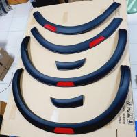 ราคา คิ้วล้อ nissan navara นาวาร่า ขนาด 3 นิ้วเรียบ ดำด้านแถบแดง ใส่ปี 2014 2025 (18982646516)