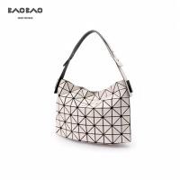 ราคา แบรนด์ใหม่ของแท้ Janpa Bao Bao Issey Miyake Baguette กระเป๋าสะพายไหล่ (20134165459)