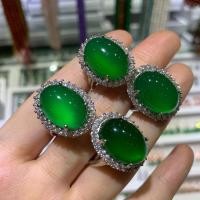 ราคา 100 หยกแท้ แหวนหยกพม่ารูปไข่ เงินแท้925 เพชรคริสตัลแวววาว แหวนหยกเรืองแสง หยกคุณภาพสูงสุด Jadeite พร้อมกล่อง (11337083553)