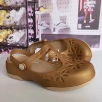 ราคา รองเท้าแตะ Crocs Isabella Clog ของแท้ สําหรับผู้หญิง 204939 (19399680287)