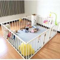 ราคา ส่งฟรี แบบแผง คอกกั้นเด็กสีขาว สูง 60cm แถมฟรีจุกยางยึดพื้น Baby4G (21610061394)