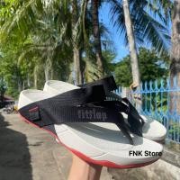 ราคา รองเท้าแตะ Fitflop LoGoใส่สบาย รุ่นขายดีมาก มี4สี่ สีเทาขาวแดง สีดำเขาแดง สีกรม สีดำ สินค้าตรงปก 100 (21135690050)