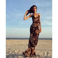 ราคา Vogue present สไตล์ยุโรปและอเมริกาสในช่วงฤดูร้อนของผู้หญิง ชุดเดรสยาวเซ็กซี่พิมพ์ลายเชือกผูกหลัง ชุดเที่ยวทะเล ชุดชายหาด beach wear longdress summer (8197469230)