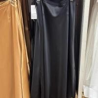ราคา UNIQLO กระโปรงผ่าข้างผ้าซาตินสำหรับผู้หญิงกระโปรงกระโปรงนางเงือกยาวกระโปรงเข้ารูปผ้าซาติน460554ใหม่สำหรับฤดูใบไม้ผลิห้องลองเสื้อ (20333656281)