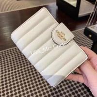 ราคา พิเศษในเวลาจำกัด แท้ COACH C0082 C6390 กระเป๋าสตางค์สุภาพสตรี กระเป๋าสตางค์ขนาดกลาง กระเป๋าสตางค์ใบสั้น กระเป๋าสตางค์หนังใส่บัตรใส่เห (19057055394)