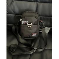 ราคา TOUGH รุ่น Z8072 และ รุ่น Z8053 กระเป๋าสะพาย คล้องคอ หรือ ใส่กับ สายเข็มขัด งานคุณภาพจาก TOUGH warrior สินค้าในไทยพร้อมส่ง (21591170515)