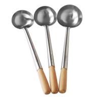 ราคา เซี้ยะ เซี้ยะผัด กระบวยด้ามไม้ 5 นิ้ว กระบวยตักน้ำซุป กระบวยผัด กระบวยสแตนเลส หนา (11245719391)