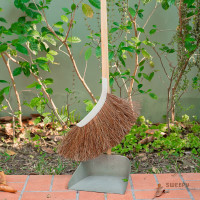 ราคา Sweepy ชุดไม้กวาดเสี้ยนตาลพร้อมที่โกย ทำจากเสี้ยนตาล คัดเกรดอย่างดี และที่โกยเหล็ก (11608485670)