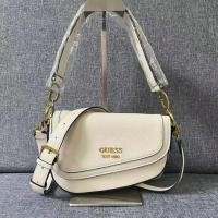 ราคา Guess 2023 กระเป๋าสะพายไหล่แฟชั่น สําหรับสตรี VB837620 (20589449225)
