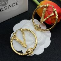 ราคา ดั้งเดิม Versace ต่างหูกลวงรูปตัววีต่างหูอเนกประสงค์หรูหราเรียบง่ายน้ำหนักเบาเครื่องประดับปาร์ตี้ราคาถูกมาก (20333973528)