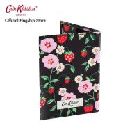 ราคา Cath Kidston Passport Case Strawberry Black (21538305225)