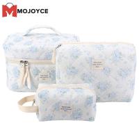 ราคา MOJOYCEWomen กระเป๋าเครื่องสำอางค์พกพาจัดระเบียบเดินทางขนาดใหญ่สำหรับเด็กผู้หญิงกระเป๋าใส่เครื่องสำอางค์3ชิ้นลายดอกไม้ลายตารางหมากรุก (21574772585)