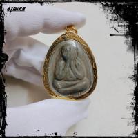 ราคา จี้พระ พระปิดตาหลังเต่า หลวงปู่โต๊ะ วัดประดู่ฉิมพลี รุ่นมหาลาภ ฝั่งตะกรุดใต้องค์พระ เนื้อผงใบลาน รูปถ่ายจากสินค้าจริง อรุณเทพ (16945795362)