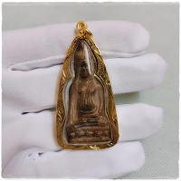 ราคา พระหูยานลพบุรี กรุลพบุรี เนื้อชินสนิมแดง มวลสารสวยงาม งานเลี่ยมกรอบทองไมคร่อนสวยงาม (17504159566)